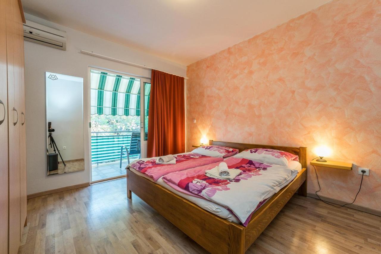 Guest House Malenica Sukošan Esterno foto