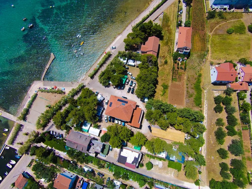 Guest House Malenica Sukošan Esterno foto